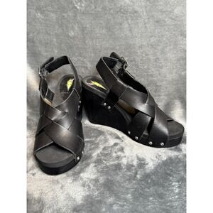 Volatile Shoes Womens Size 6 Black Slingback Wedge Sandals Studded Buckle Heels